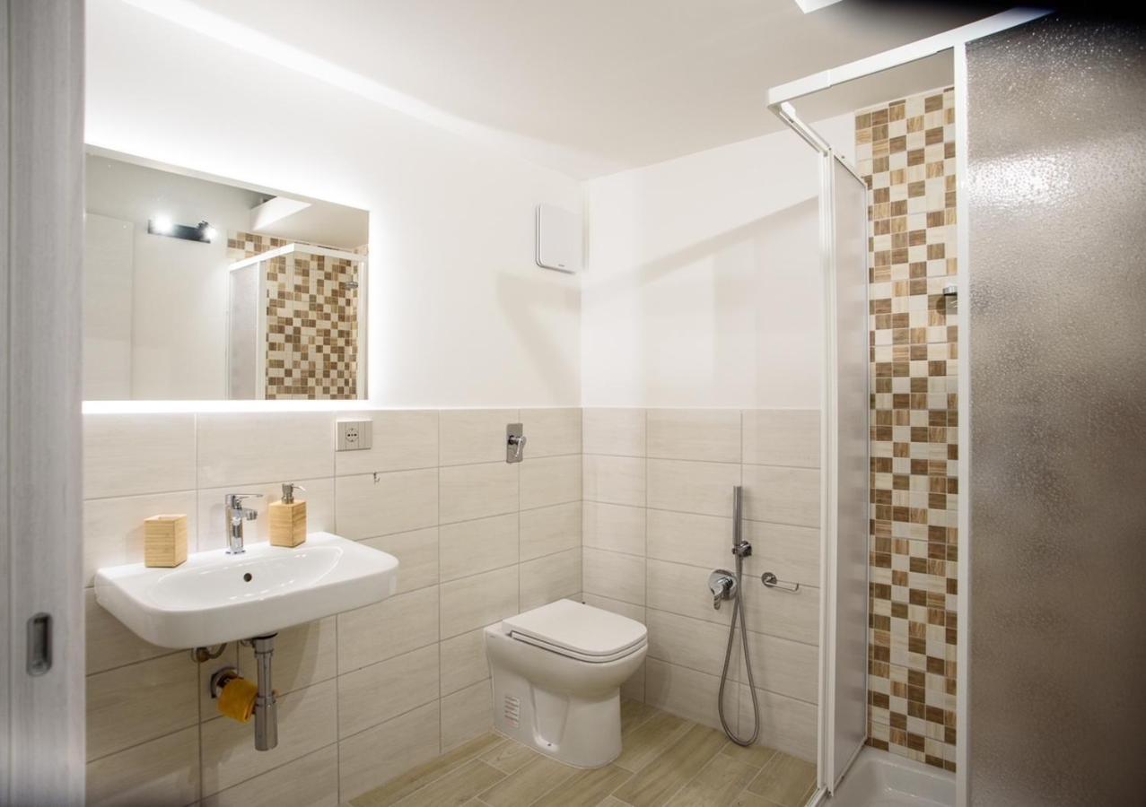 Central Station Apartments - Fanale Rentals 巴勒莫 外观 照片