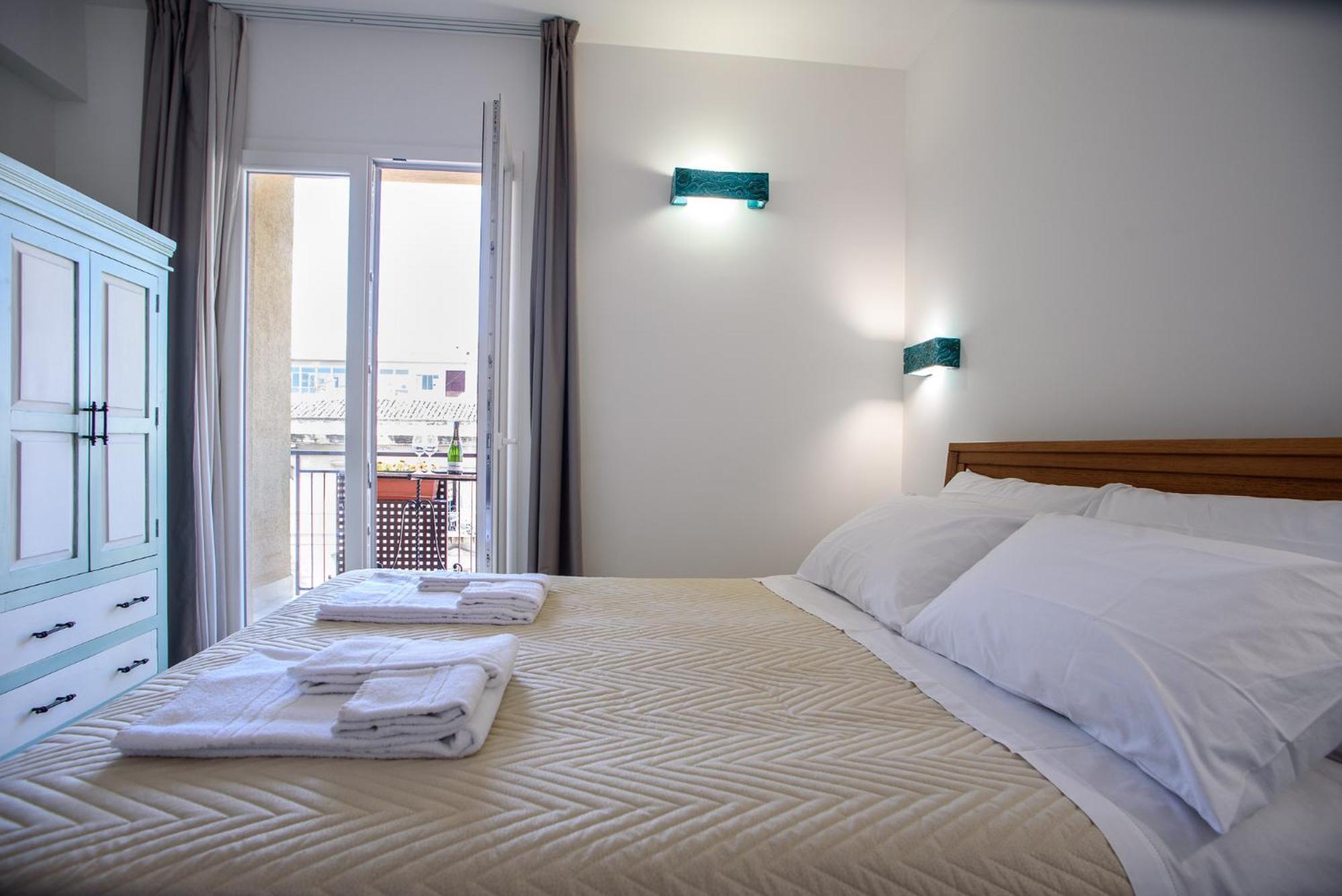 Central Station Apartments - Fanale Rentals 巴勒莫 客房 照片